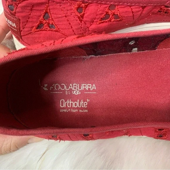 Koolaburra by UGG Red Floral Amiah Sneaker - Picture 7 of 8